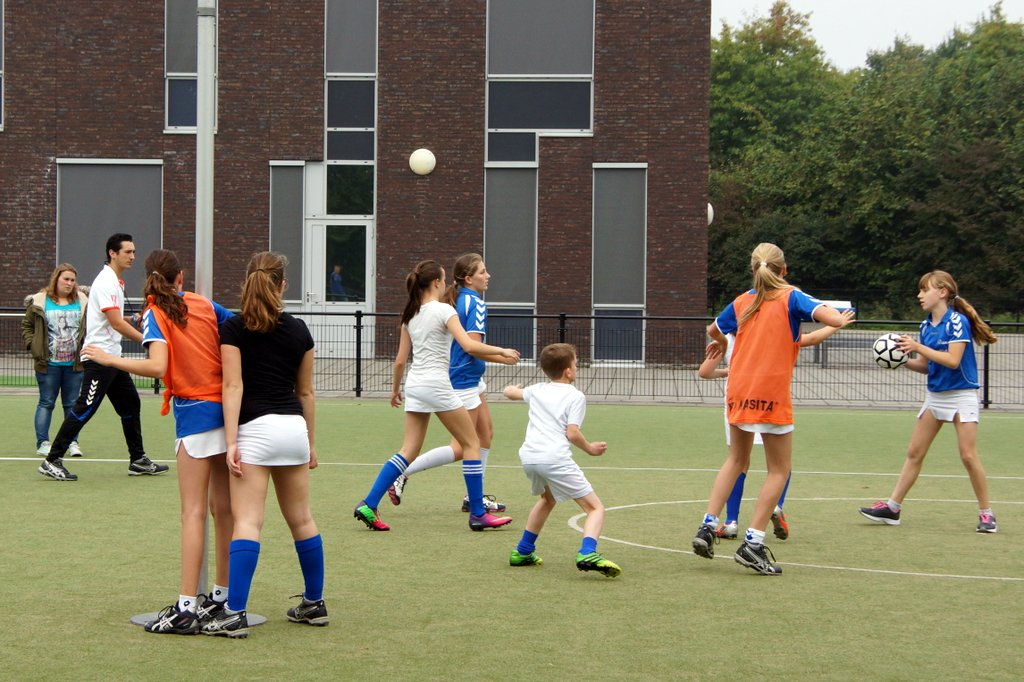 Korfbal C2  27 september-020.JPG